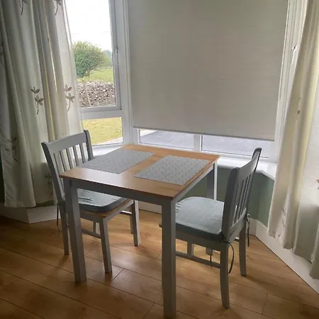 Clooneen F12 F820 * Claremorris